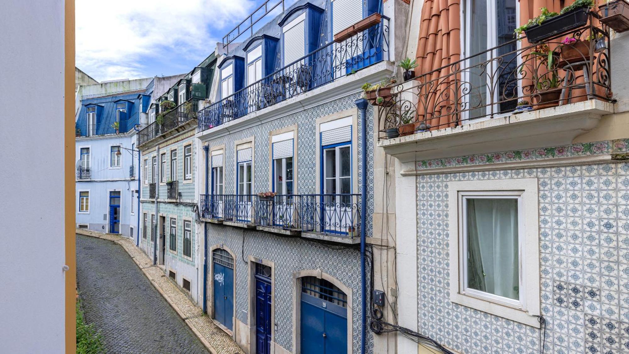 Cute Apartments In City Center By Lovelystay リスボン エクステリア 写真