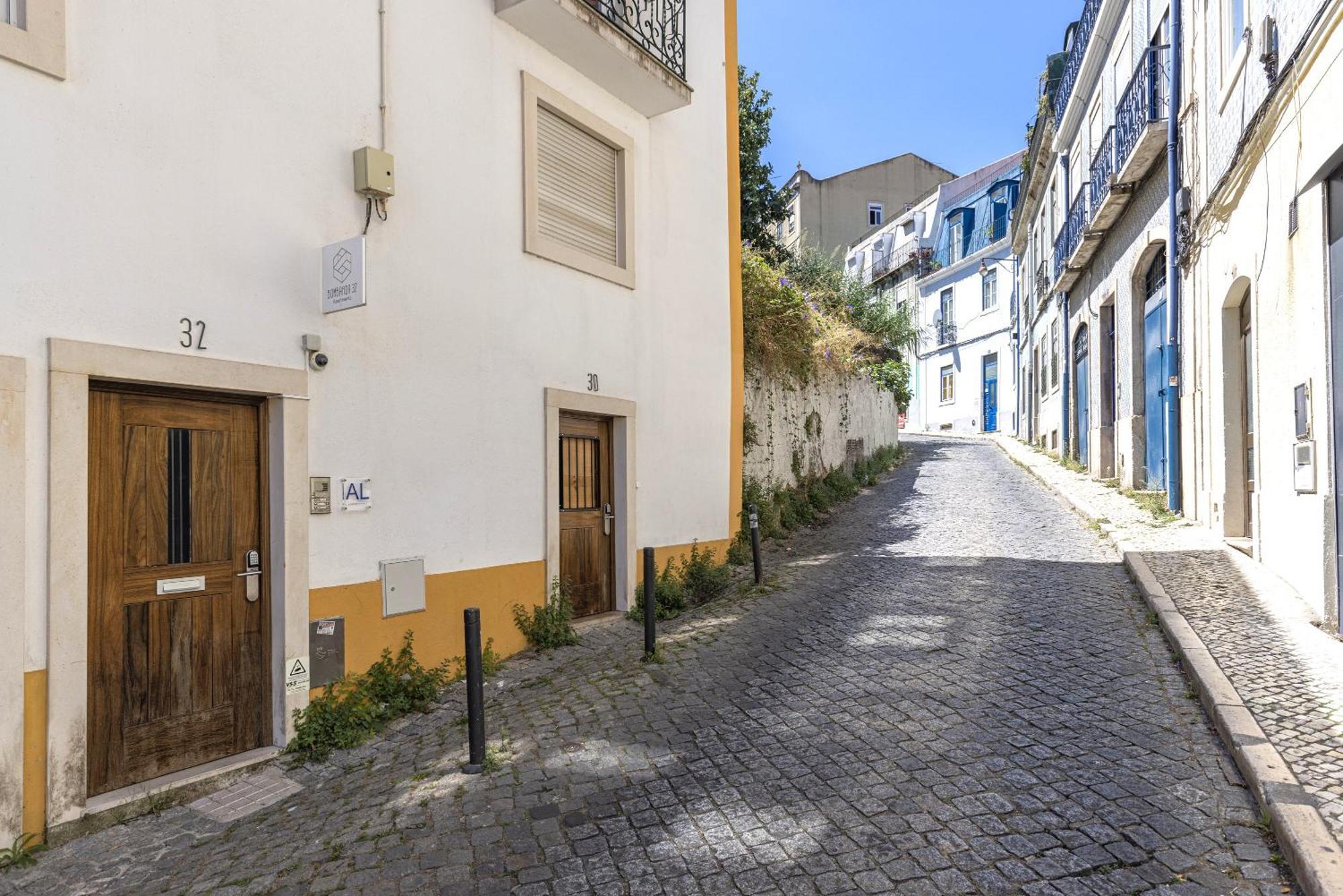 Cute Apartments In City Center By Lovelystay リスボン エクステリア 写真