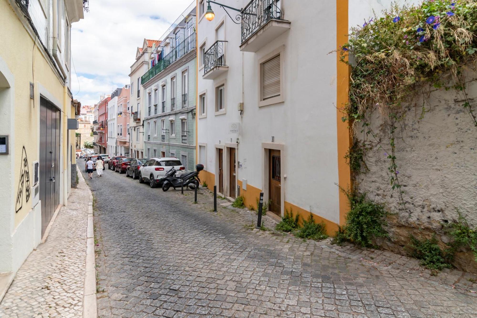 Cute Apartments In City Center By Lovelystay リスボン エクステリア 写真